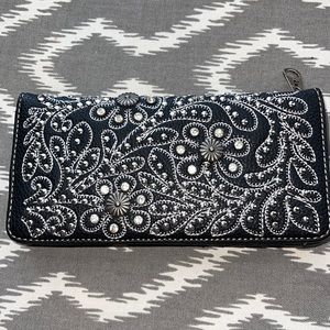 Black leather wallet by American bling - lots of bling